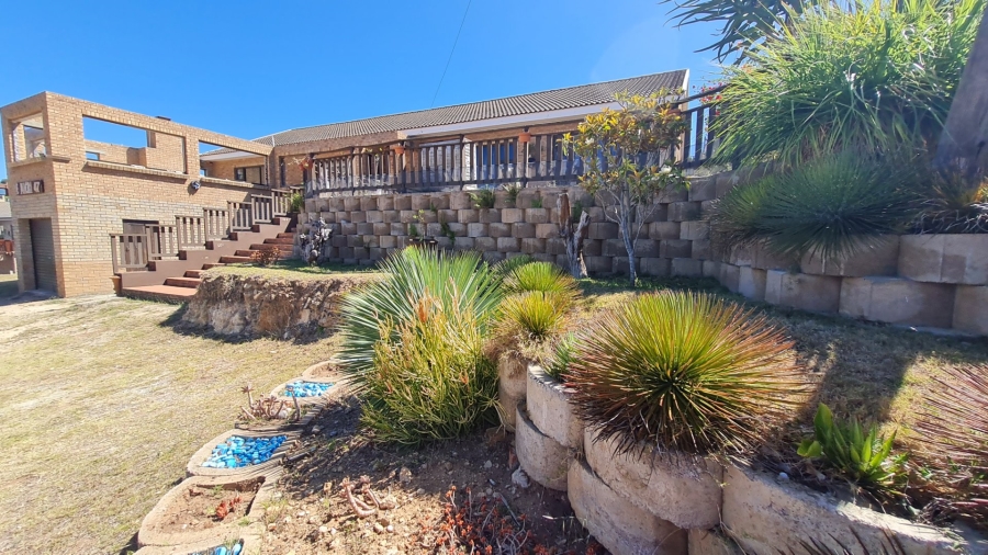 4 Bedroom Property for Sale in Dana Bay Western Cape